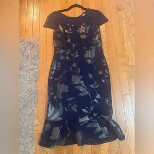 💙🦋MIDI DRESS  SIZE 4💙